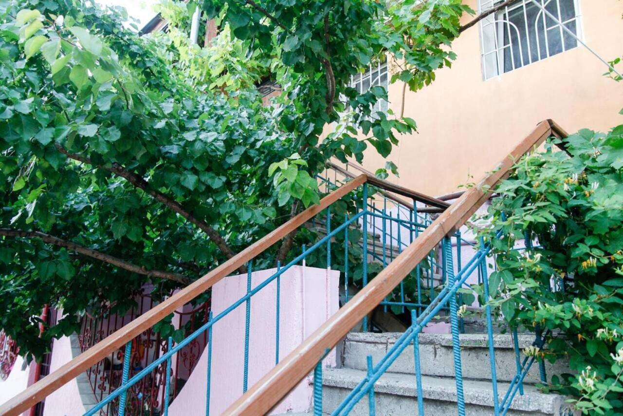 Ланжероновская Угол Дерибасовская Apartment Odesa Room photo